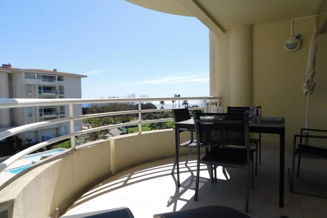"T2 "Antibes Les Pins 3" Air Conditionned Sea View With Parking And Pool"アパートメント エクステリア 写真