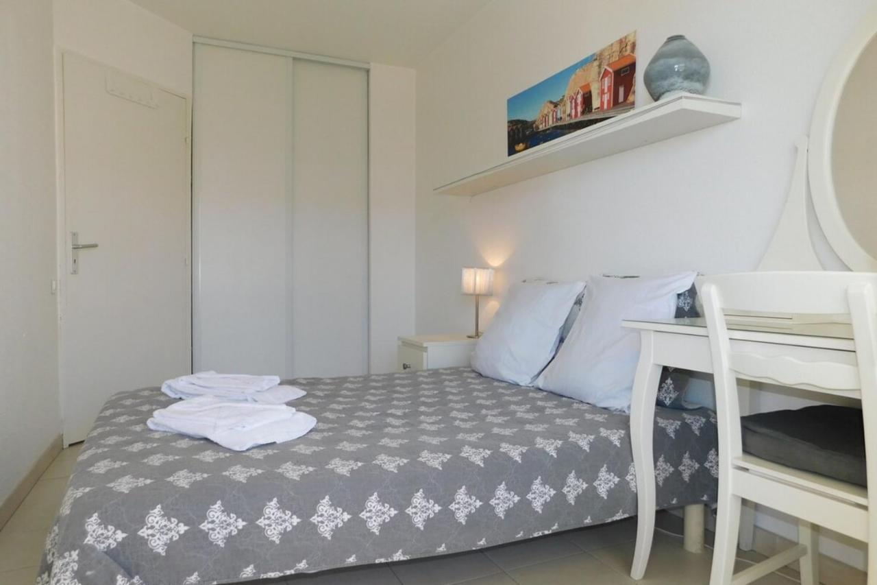 "T2 "Antibes Les Pins 3" Air Conditionned Sea View With Parking And Pool"アパートメント エクステリア 写真